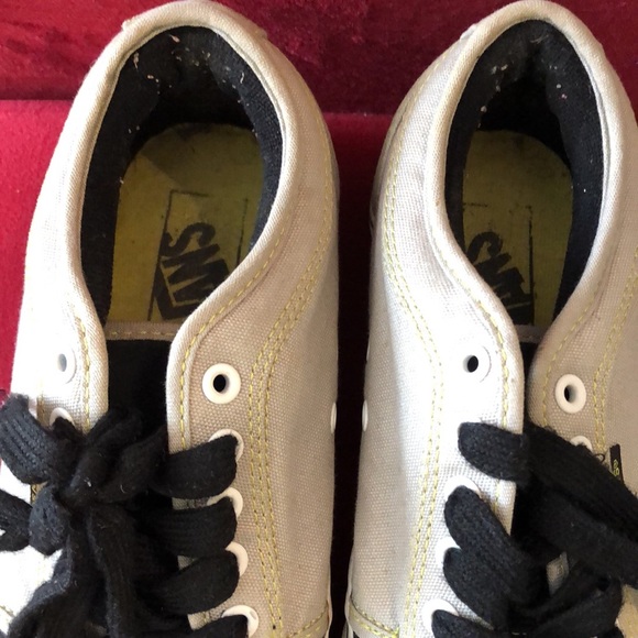 Vans!!!!! - Picture 6 of 6
